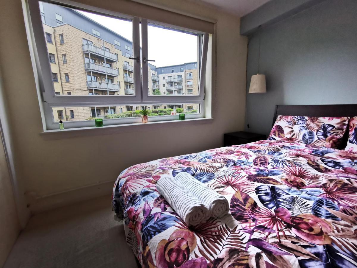 Modern 2 Bedrooms Flat Near Citycentre Sleep For 6 Édimbourg